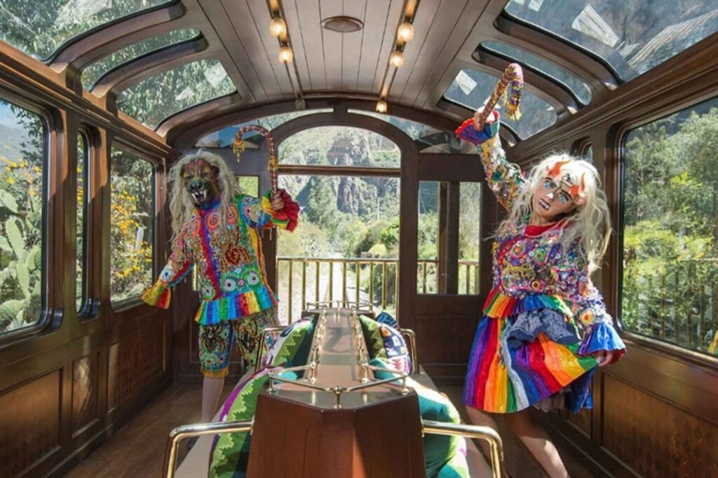 Tour a Machu Picchu por tren Vistadome   1 Día